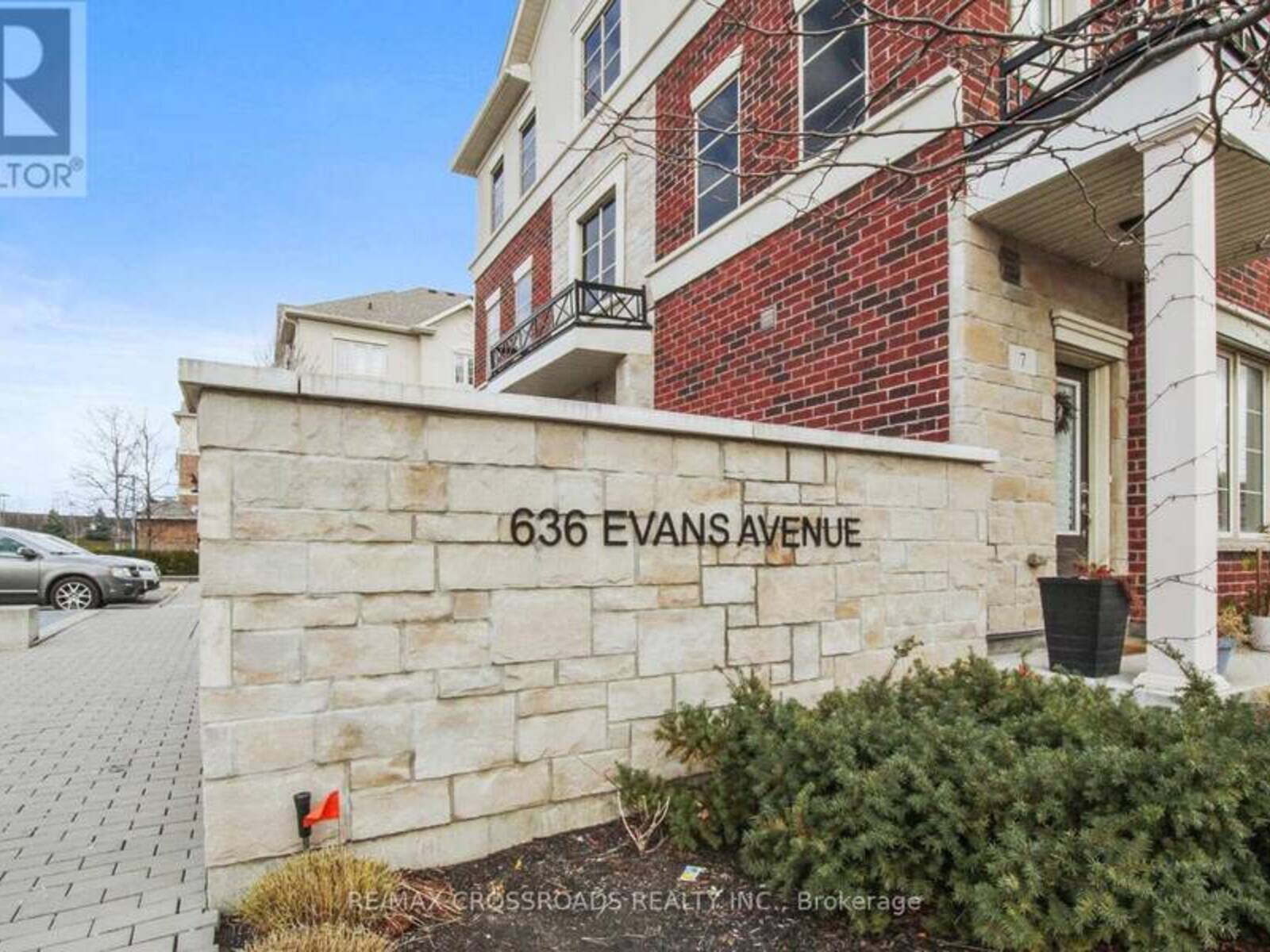 # 26 - 636 EVANS AVENUE, Toronto, Ontario M8W 2W6