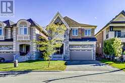 67 MENOTTI DRIVE | Richmond Hill Ontario | Slide Image Two