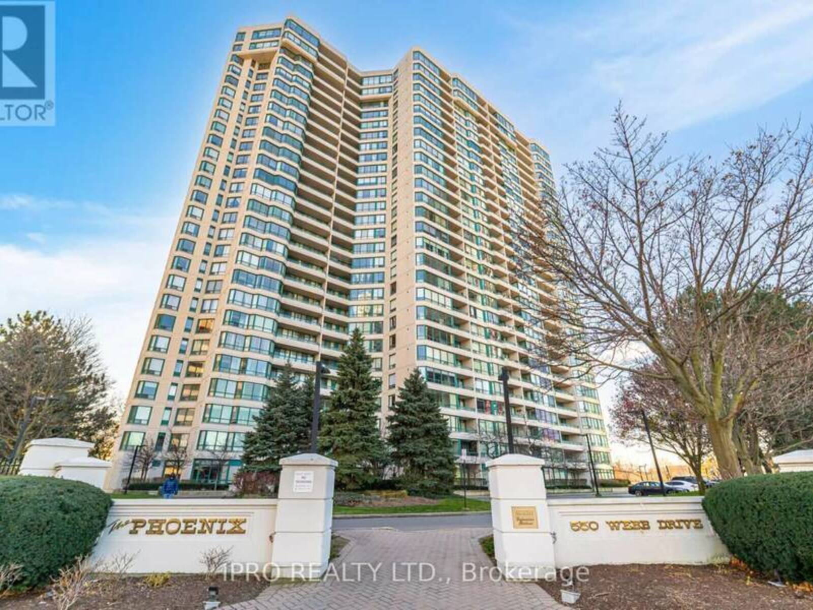 2602 - 550 WEBB DRIVE, Mississauga, Ontario L5B 3Y4