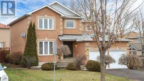 14 METCALFE DRIVE | Bradford West Gwillimbury Ontario | Slide Image Two