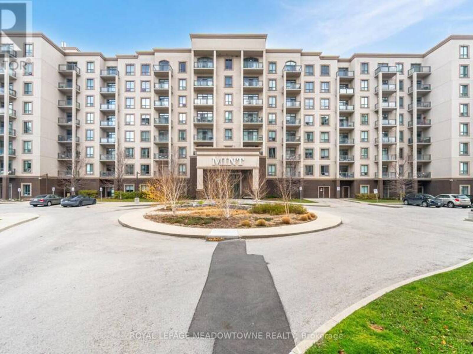 406 - 2490 OLD BRONTE ROAD E, Oakville, Ontario L6M 0Y5