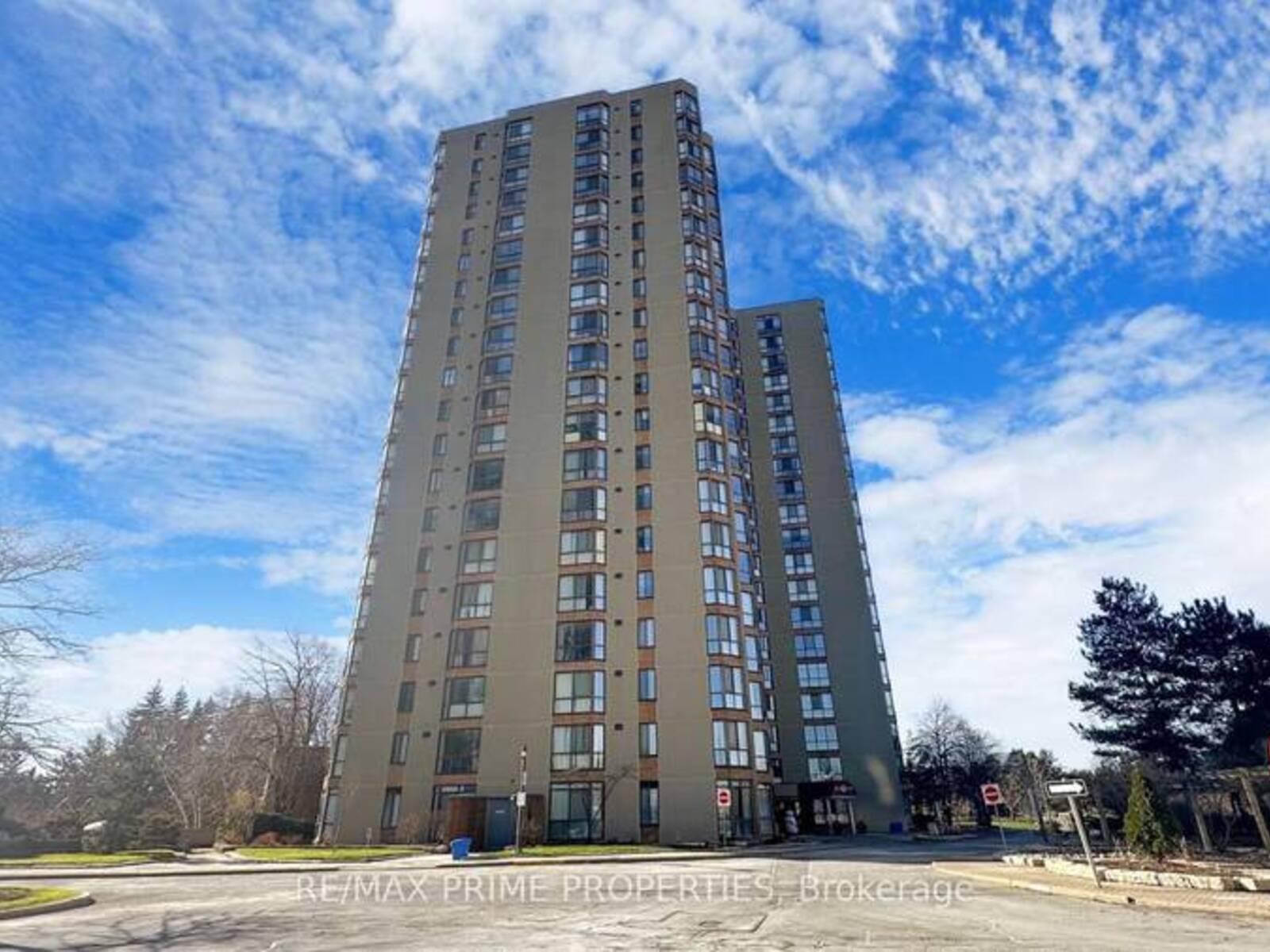 1112 - 55 BAMBURGH CIRCLE, Toronto, Ontario M1W 3V4