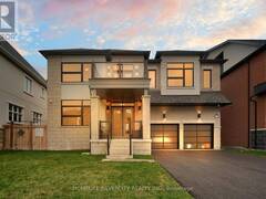 398 SPYGLASS GREEN Oakville Ontario, L6M 5K5