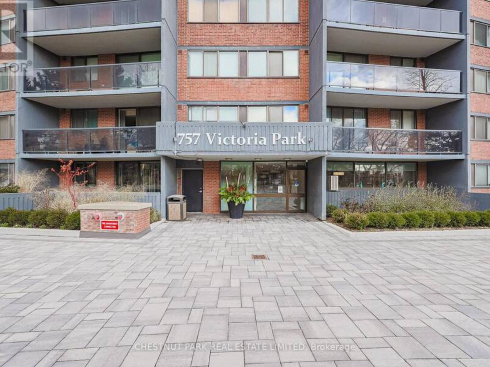 701 - 757 VICTORIA PARK AVENUE, Toronto, Ontario M4C 5N8