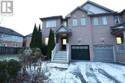 71 DOVETAIL DRIVE | Richmond Hill Ontario | Slide Image Two