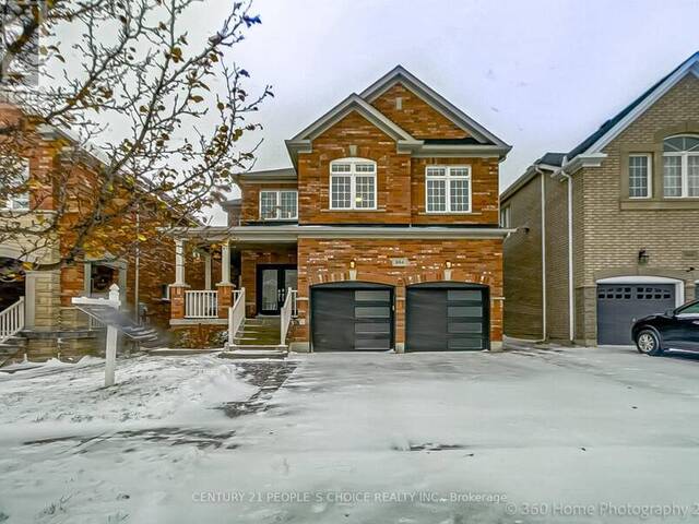 884 FETCHISON DRIVE Oshawa Ontario, L1K 0L4