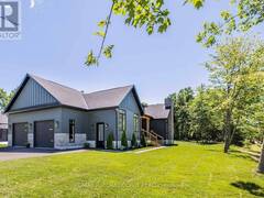 21 HEATHERWOOD DRIVE Midhurst Ontario, L0L 1X1