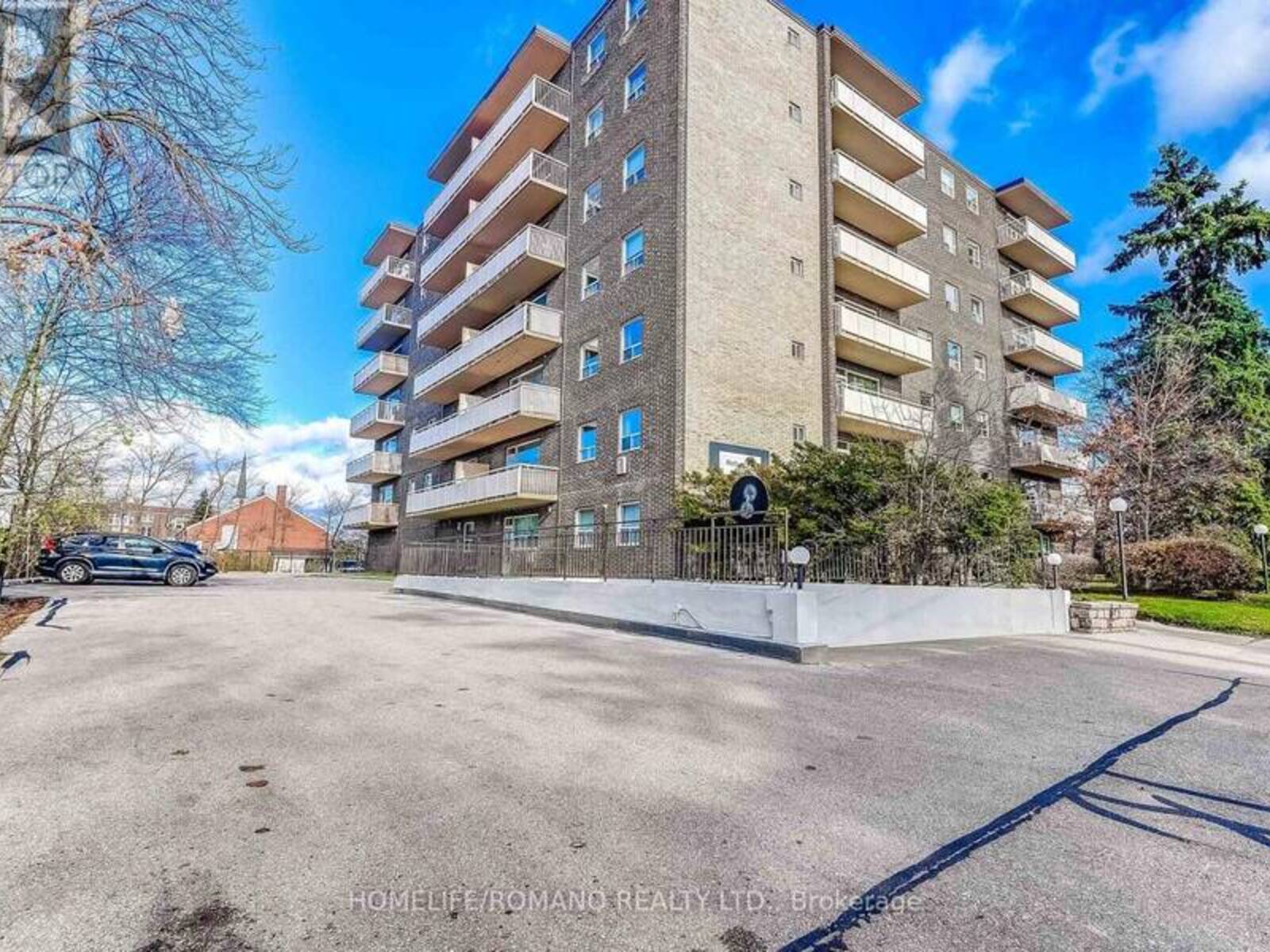 202 - 67 RICHMOND STREET, Richmond Hill, Ontario L4C 3Y3