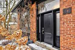 93 QUEEN STREET | Newmarket Ontario | Slide Image Four