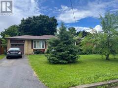 10 BURKE STREET Toronto Ontario, M2M 1V2