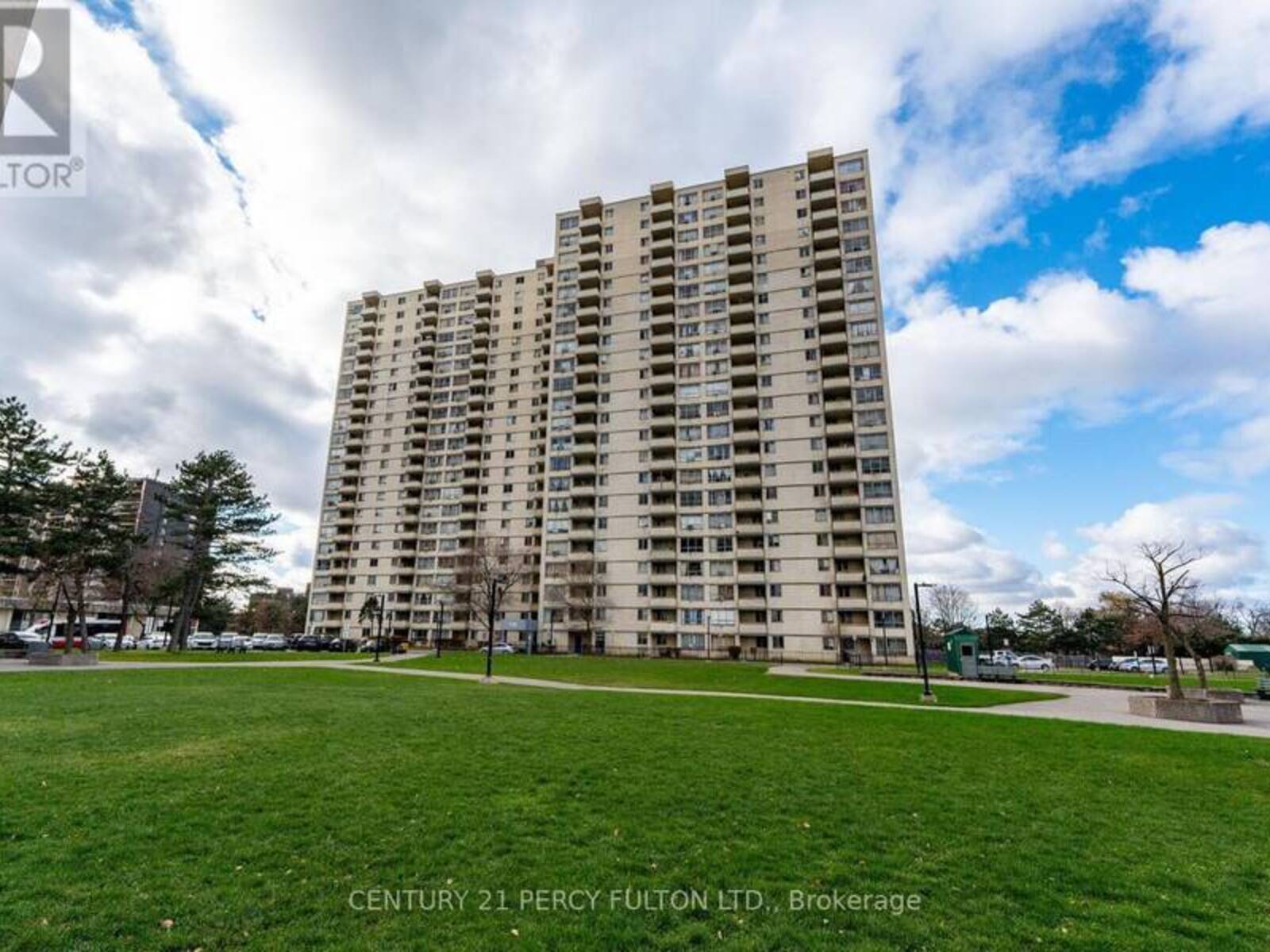 2216 - 340 DIXON ROAD, Toronto, Ontario M9R 1T1