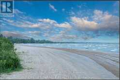 3205 MOSLEY STREET | Wasaga Beach Ontario | Slide Image Twenty