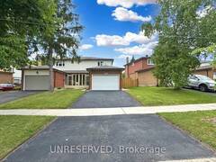 157 ANGUS DRIVE Toronto Ontario, M2J 2W9