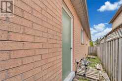 85 CITYVIEW CIRCLE | Barrie Ontario | Slide Image Eight