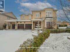 5 HIGHVALLEY CIRCLE Brampton Ontario, L6P 2C6