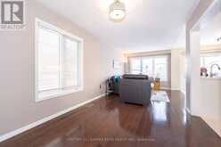 23 JAMESWAY CRESCENT | Whitchurch-Stouffville Ontario | Slide Image Twelve