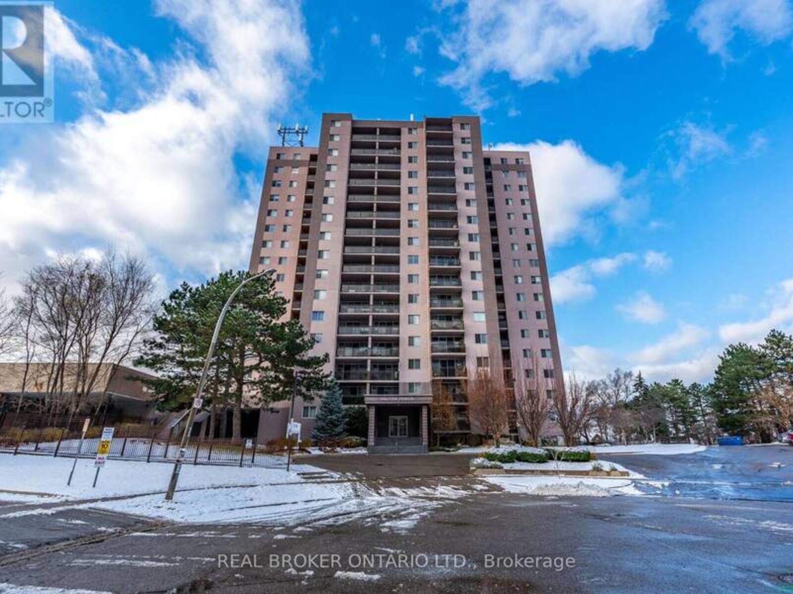 201 - 975 WARWICK COURT, Burlington, Ontario L7T 3Z7