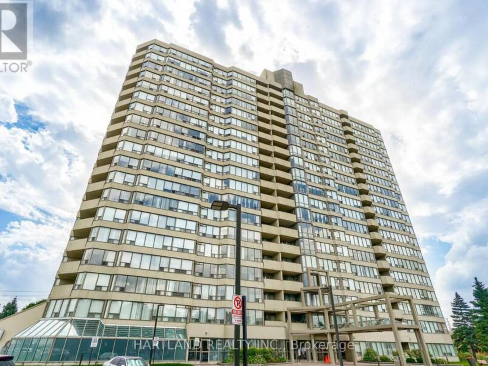 103 - 700 CONSTELLATION DRIVE, Mississauga, Ontario L5R 3G8