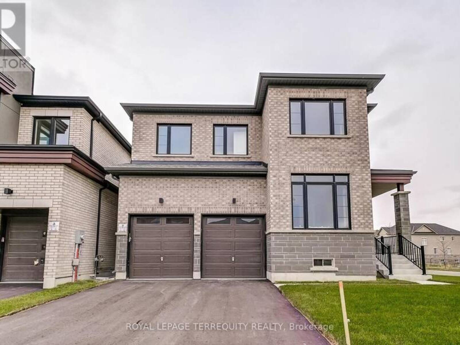 244 MCKEAN DRIVE, Whitchurch-Stouffville, Ontario L4A 5C2