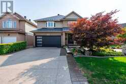 281 BRIGADOON DRIVE | Hamilton Ontario | Slide Image One