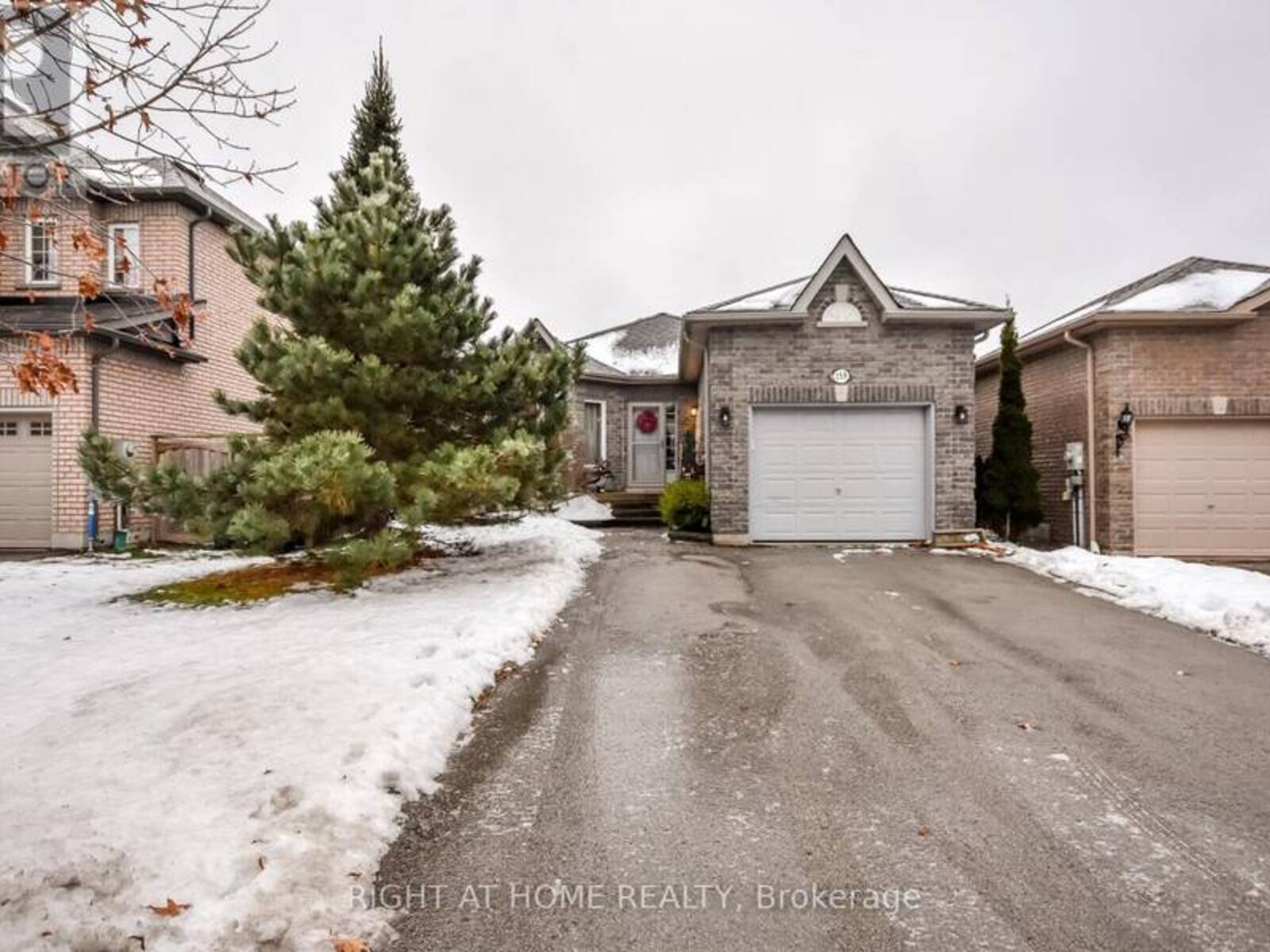 159 BIRKHALL PLACE, Barrie, Ontario L4N 0K7