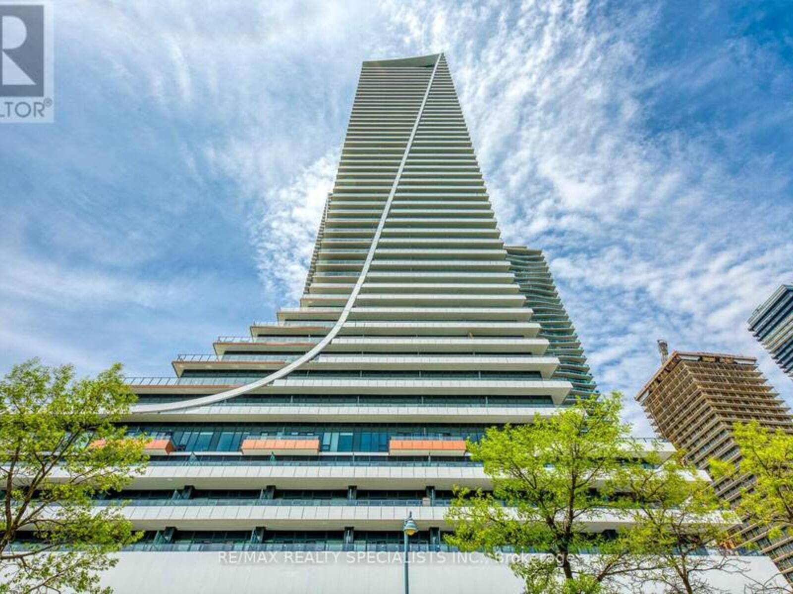 2304 - 20 SHORE BREEZE DRIVE, Toronto, Ontario M8V 1A1