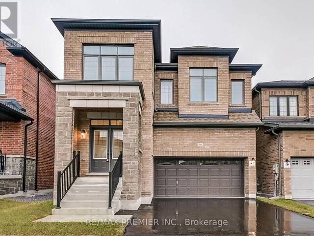 40 SAMBRO LANE Whitchurch-Stouffville Ontario, L4A 5E2