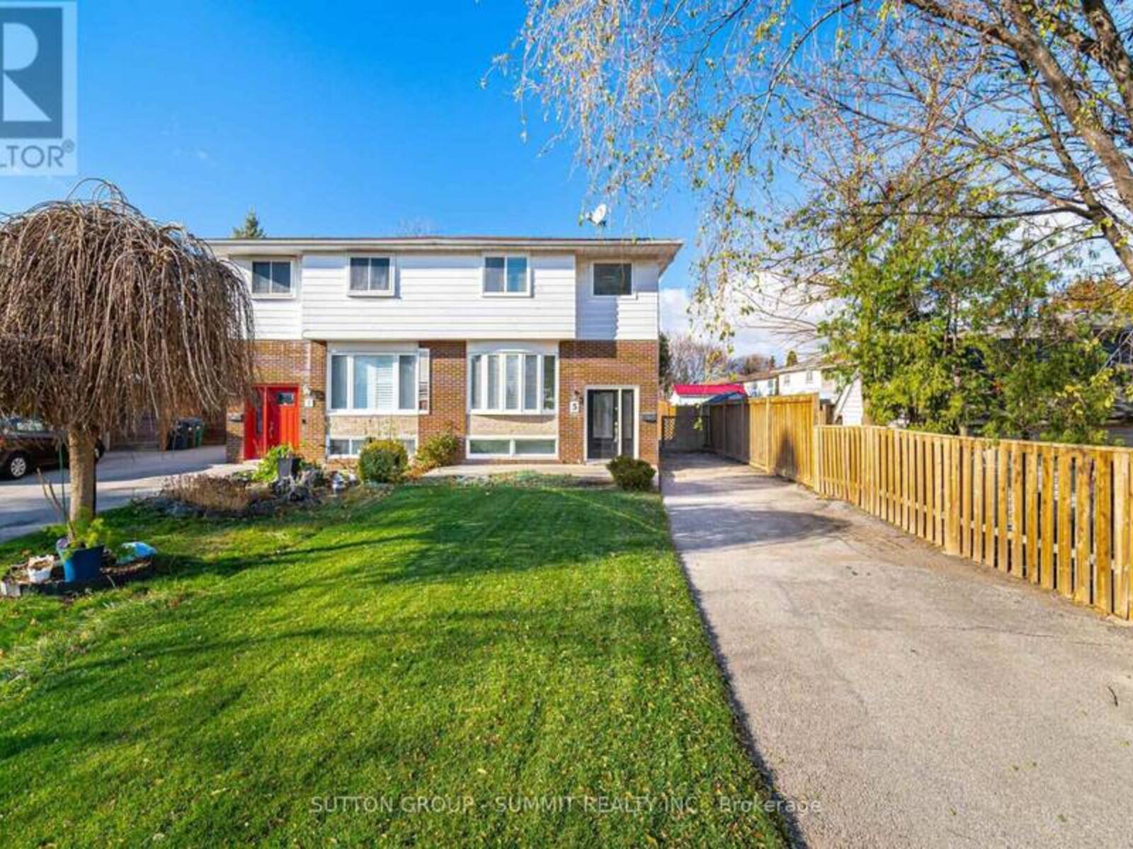 5 MERRYDREW COURT, Mississauga, Ontario L5M 1W6