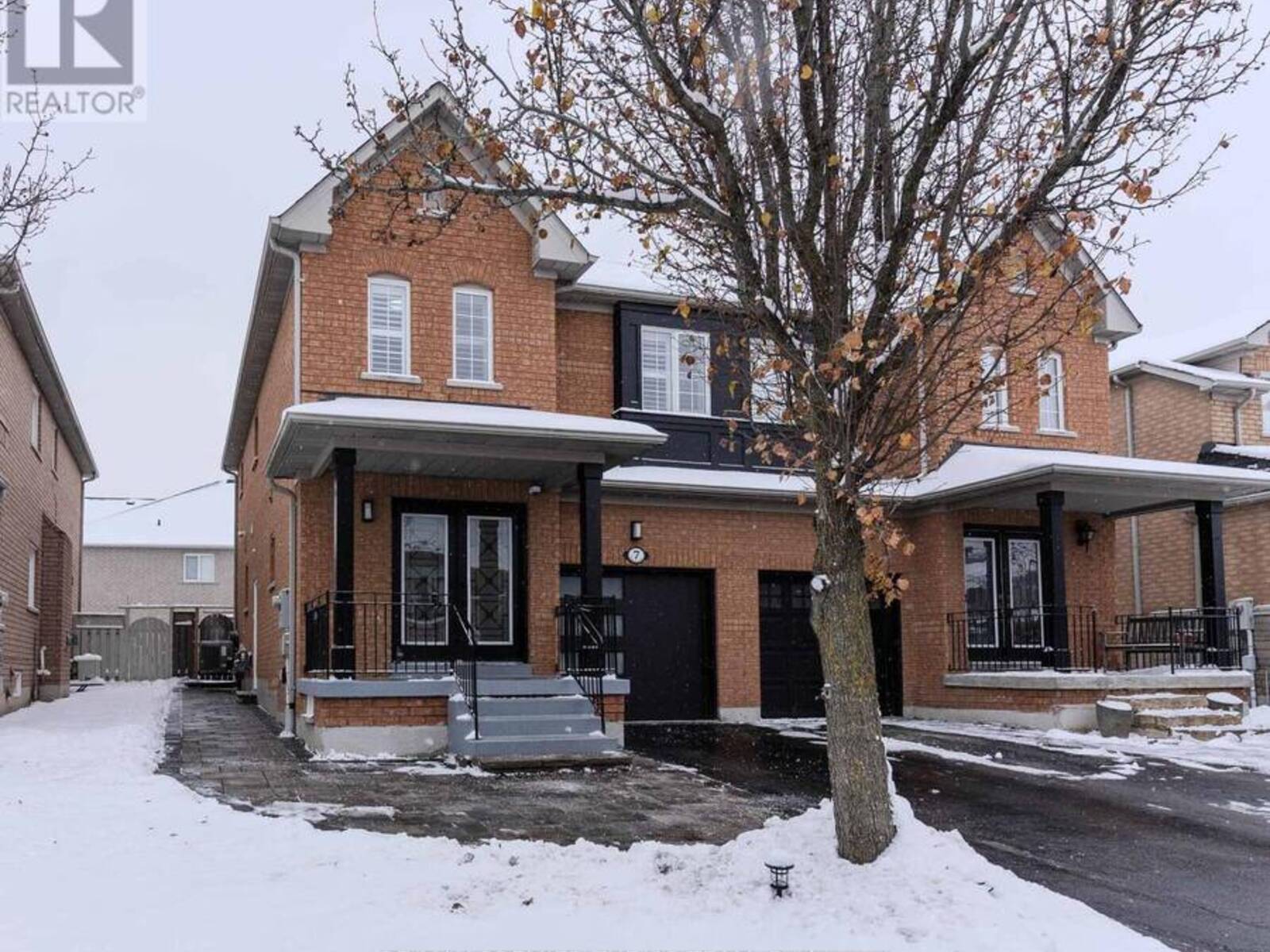 7 KINGLY CREST WAY, Vaughan, Ontario L4H 1M7