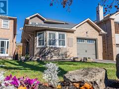 30 BORNHOLM DRIVE Toronto Ontario, M1C 4P7