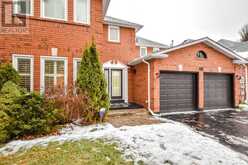 58 BRUSHWOOD CRESCENT | Barrie Ontario | Slide Image Two