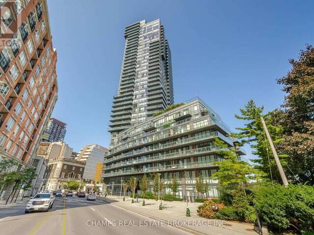 105 - 825 CHURCH STREET Toronto Ontario, M4W 3Z4 - 3 Bedrooms Condo For Sale