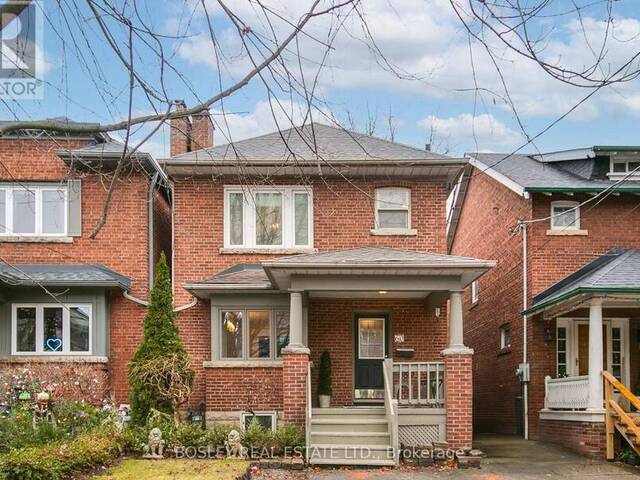 60 FAIRLAWN AVENUE Toronto Ontario, M5M 1S7