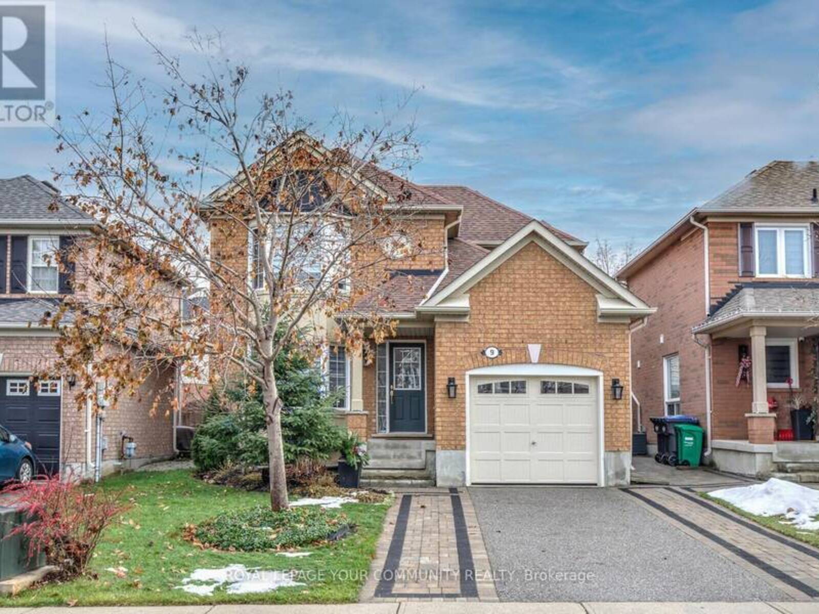 9 SUGARHILL DRIVE, Brampton, Ontario L7A 3L8