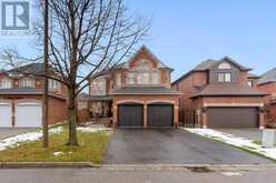 35 CHESTER CRESCENT | Halton Hills Ontario | Slide Image One