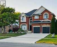 162 STONEHENGE DRIVE | Hamilton Ontario | Slide Image One