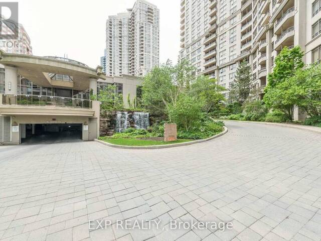 121 - 3888 DUKE OF YORK BOULEVARD Mississauga Ontario, L5B 4P5