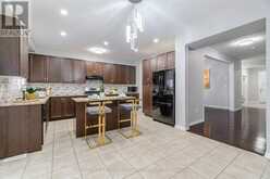 16 BURGESS CRESCENT | Brantford Ontario | Slide Image Nine