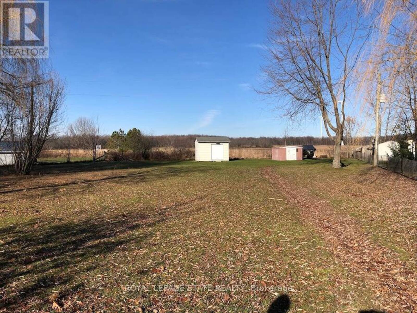 2823 LAKESHORE ROAD, Dunnville, Ontario N1A 2W8