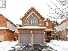 210 DORCHESTER DRIVE Grimsby Ontario, L3M 5K8