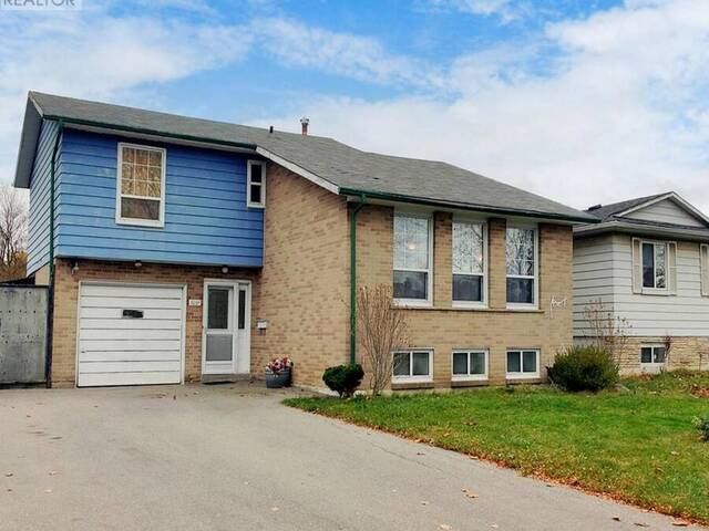 3037 LAFONTAINE ROAD Mississauga Ontario, L4T 1Z4