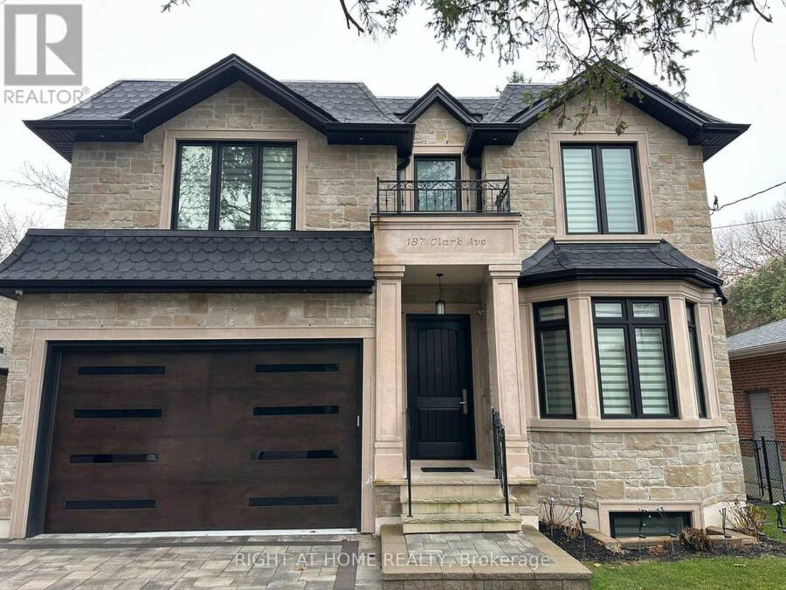 187 CLARK AVENUE, Markham, Ontario L3T 1T3