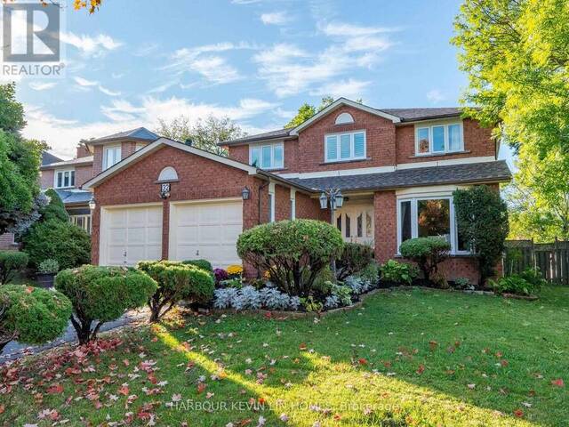 32 QUEENS COLLEGE DRIVE Richmond Hill Ontario, L4B 1P2