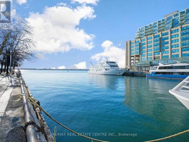 1702 - 99 HARBOUR SQUARE Toronto Ontario, M5J 2H2