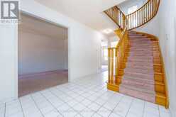 2104 LAURELWOOD DRIVE | Oakville Ontario | Slide Image Twelve