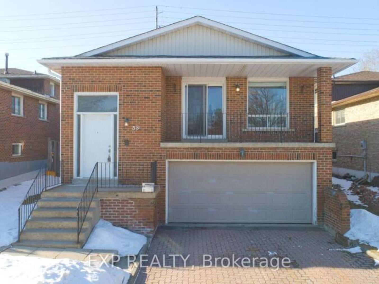 38 PANORAMA CRESCENT, Brampton, Ontario L6S 3T9