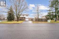 51 RANDS ROAD | Ajax Ontario | Slide Image Six