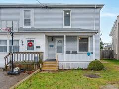 78 BOND STREET Cambridge Ontario, N1R 4B6