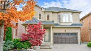 50 QUETICO DRIVE | Richmond Hill Ontario | Slide Image One