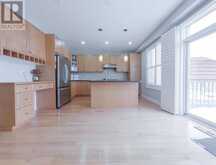 584 PINERY TRAIL | Waterloo Ontario | Slide Image Nine